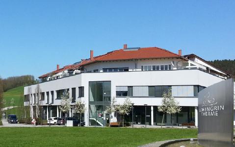 Corona Virus Abnahmestelle Labor Dr. Pachmann an der Lohengrintherme,
Kurpromenade 2, 95448 Bayreuth,