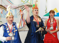 Das Stadtprinzenpaar Manuela I. (Prinzessin der Rheinauer Sandhase, der Stadt Mannheim und der Kurpfalz), Prinz Oliver I. von Rat und Tat (Prinz der Großen Carnevalsgesellschaft Feuerio, der Stadt Mannheim und der Kurpfalz) und die Viernheimer Stadtprinzessin Julia III. zu Gast bei der Metropolregion Rhein-Neckar