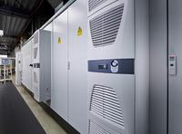 Alle TopTherm-Kühlgeräte von Rittal dürfen ab sofort das Prüfzeichen des TÜV Nord tragen (Quelle Rittal GmbH & Co. KG )