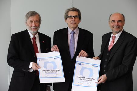 Von links: Georg Brenner, Hauptgeschäftsführer HWK des Saarlandes; Andreas Storm, Minister für Soziales, Gesundheit, Frauen und Familie; Volker Giersch, Hauptgeschäftsführer IHK Saarland