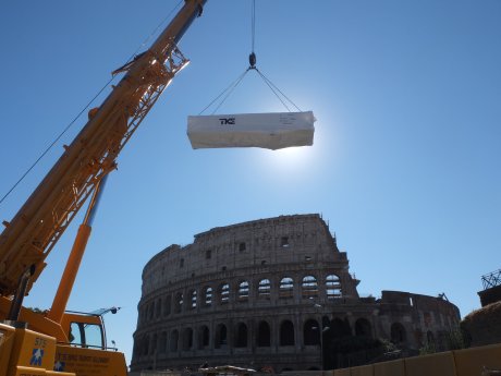 TKE at GEE 6 Rome Metro Escalator.JPG