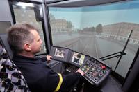 Rheinmetall übergibt hochmodernen Straßenbahn-Fahrsimulator an Berliner Verkehrsbetriebe (BVG)