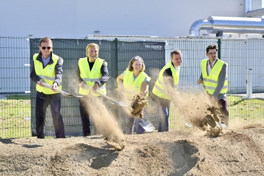 nexspace_Spatenstich Graz.jpg