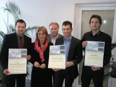 Urkunden Übergabe der ersten „Platin-Partner“
