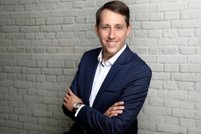 Olaf Neugebauer_Leiter des Kompetenzzentrums IoT bei adesso_Quelle privat.png