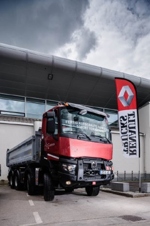 Renault_Trucks_K_IFAT_2016.jpg