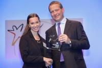 Annika Heymann und Dr. Eric Schweitzer, Präsident des DIHK e.V. / Foto: DIHK / Schicke/ Ebner