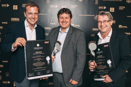 Die Lieber.Group (Geschäftseinheit ThreatGet) gewinnt den 1. Preis des Constantinus 2021 in der Kategorie Digitalisierung/Internet of Things (v.l.n.r.: Martin Puaschitz, UBIT Obmann Wien; Peter Lieber, Gründer und Inhaber Lieber.Group; Dr. Martin Stierle, Head of Competence Unit Security & Communication Technologies, Center for Digital Safety & Security, AIT Austrian Institute of Technology)