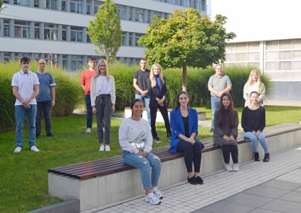 The introductory training days for LAPP apprentices and dual students were held in two groups – here is group 2