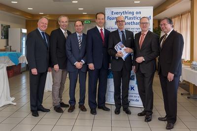 FSK Fachtagung Vorstand Hans.-W Schloz, Herr Beyer, Herr Bauer 03.12.2013.jpg