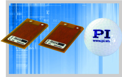 P-876 Piezowandler im Größenvergleich mit einem Golfball