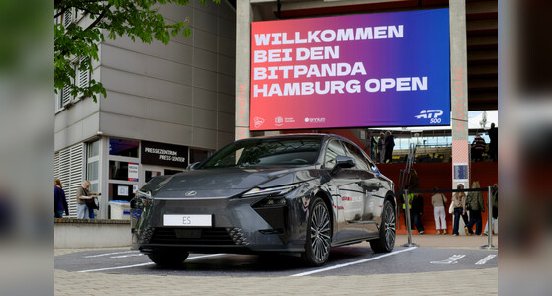 94896-lexus-es-deutschlandpremiere.jpg