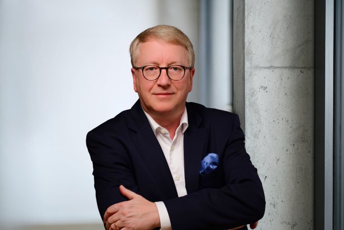 Dr. Matthias Jaenecke_Montage.jpg