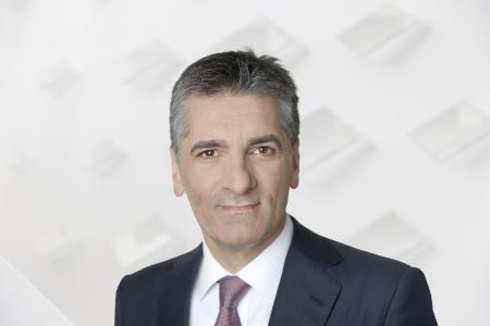 "For us, the past financial year was particularly dynamic and aspirational, so we are all the more delighted at our strong growth and record sales. As this clearly shows, the steps we have taken to set the stage for sustainable and profitable growth are proving effective," comments Klaus Deller, Chairman of the Executive Board of Knorr-Bremse AG / Picture: © Knorr-Bremse