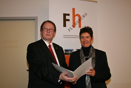FH Präsident Prof. Dr. Herbert Zickfeld und Prof. Dr. Michaela Oesser.jpg