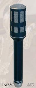 PM 860, the predecessor of the M 900/M910
The huge increase in demand from the Soviet market in the 80s led to an increased interest in cooperation, especially in the development of new microphone capsules. This led to the development of a new condenser mic, the PM 860, the predecessor of the M 900/M910.