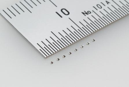 Picture Ferrite Beads 0201 Case Size