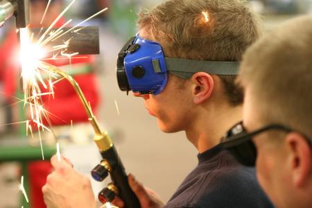 In Zukunft müssen angehende Konstruktions- bzw. Anlagenmechaniker mit der Vertiefungs-richtung "Schweißtechnik" ihre Kenntnisse im Schweißen verstärkt nachweisen / Bild: DVS