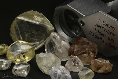 Diamanten von der Mothae-Mine; Foto: Lucapa Diamond