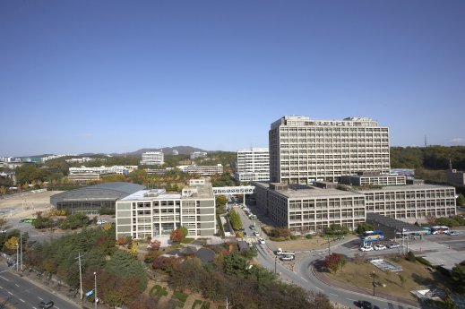 The picture of Ajou University Hospital.jpg