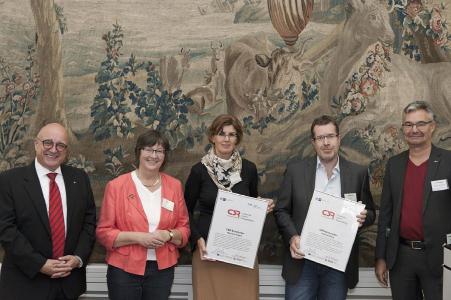 Bürgermeister Reinhard Limbach, Moderatorin Gisela Hein, Manuela Gilgen, Andreas Klotz und Michael Pieck (IHK / CSR-Kompetenzzentrum), von links