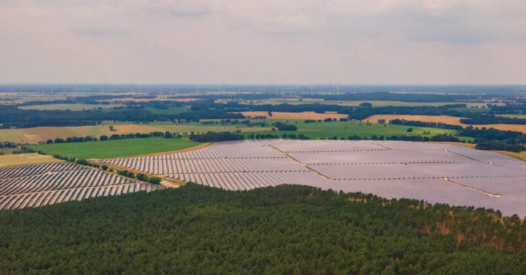Einweihung Solarpark Döllen_air.jpg