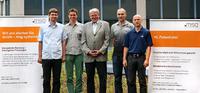Mitarbeiter der ersten Stunde am msg systems-Standort Chemnitz (von links nach rechts): Jens Wagner, Thomas Rusch, Rainer Trautloft, Andre Ziemann, Sven Trampel Mitarbeiter der ersten Stunde am msg systems-Standort Chemnitz (von links nach rechts): Jens Wagner, Thomas Rusch, Rainer Trautloft, Andre Ziemann, Sven Trampel