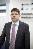 Georg Mackenbrock ist Geschäftsführer beim Deutschen Medizinrechenzentrum