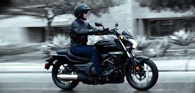 Hondas neuer Cruiser mit serienmäßig DCT: CTX700N