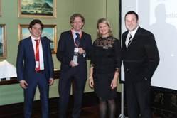 Controlware ist "Best Performing Riverbed Partner 2013" von Zycko Networks. Im Bild (v.l.n.r.): Manuel Skupin, Product Manager bei Controlware, Bernd Schwefing, CEO von Controlware, Svetlana Klinkow, Business Development Manager bei Zycko, und Michael Pientka, Sales Manager bei Zycko