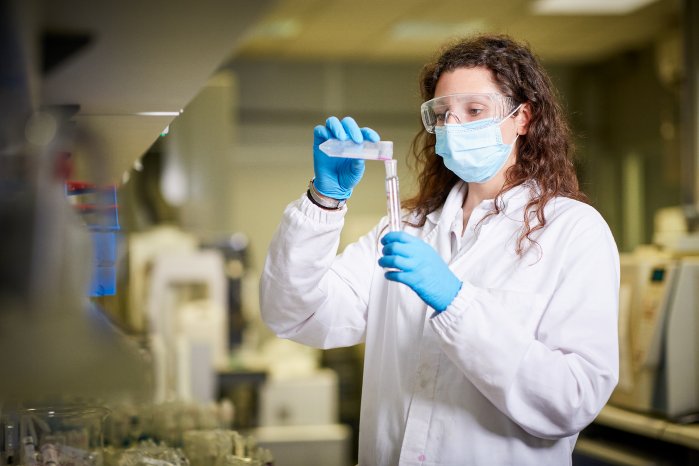 Pressefoto_TÜV_Rheinland_globale_Prüfkapazitäten_PFAS.jpg