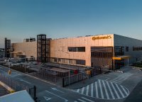 Mit der dritten Erweiterung seit 2006 wird das Continental Werk in Timisoara, Rumänien, zur Megafactory.