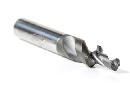 The drilling/countersinking tool from MAPAL for dry machining CFRP aluminium stacks combines the properties of a drill for machining aluminium with those of a drill for CFRP machining.