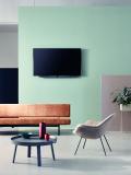 Ergänzt wird Connected Comfort durch den Premium-TV-Hersteller Loewe. Die Entertainment-Systeme von Loewe bestechen durch klare, präzise und elegante Formen sowie ausgefeilte Technologie. Eingebunden in die intelligente Gebäudetechnik verwandeln sie das Wohnzimmer in ein Heimkino oder machen aus dem Fernseher eine Steuerungseinheit für das Haus.
Bild: Loewe Technologies GmbH