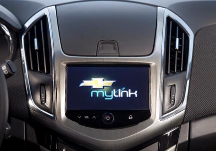 Die Chevrolet MyLink-Technologie, die in vielen Modellen des Chevrolet-Produktportfolios verfügbar ist, kann zurzeit mit dem "BringGo"-Navigationssystem, sowie mit den beiden Internet Radio-Apps "TuneIn" und "Stitcher" vernetzt werden