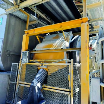 REMA-Dust-tight enclosure.jpg