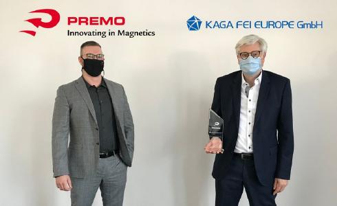 Markus Gensler, PREMO Sales Director D-A-CH und Axel Tripkewitz, Geschäftsführer KAGA FEI Europe GmbH