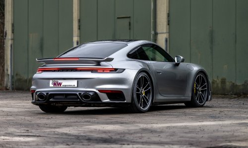Für den aktuellen Porsche 911 (992) mit oder ohne Vorderachsliftsystem ist ab sofort das KW Gewindefahrwerk Variante 4 erhältlich.