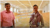 Ballwurfsichere Lichtkanäle und Lichtbänder für den Sport