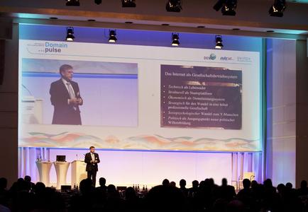 Domain pulse 2012 Keynotespeaker Gunter Dueck