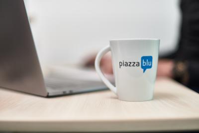 piazza blu Tasse
