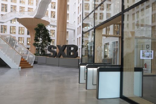 Vattenfall Berlin_Schleusen Foyer.jpg