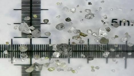 Diamanten von der Little Spring Creek-Entdeckung; Foto: Lucapa Diamond