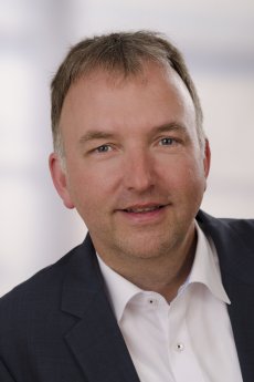 Christoph Ranze, 2. Vorsitzender des Vereins, Geschaeftsfuehrer encoway GmbH (c) Das gute Portra.jpg