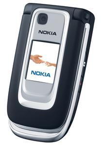 Das Nokia 6131 NFC ist als NFC-fähiges Mobiltelefon für die Nutzung der RFID-Anbindung geeignet. (Foto: Nokia)