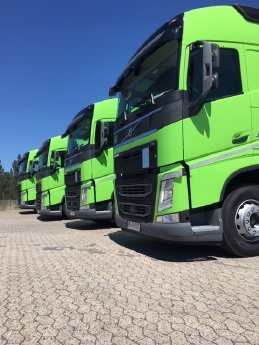 Volvo-LNG-von-Rheintal-Transporte_2.JPG