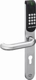 Der neue AperioTM PINpad-Türbeschlag von ASSA ABLOY sorgt für doppelte Sicherheit bei der Authentifizierung. Darüber hinaus kann er schnell und problemlos montiert werden – ganz ohne Verkabelung (Foto: ASSA ABLOY )