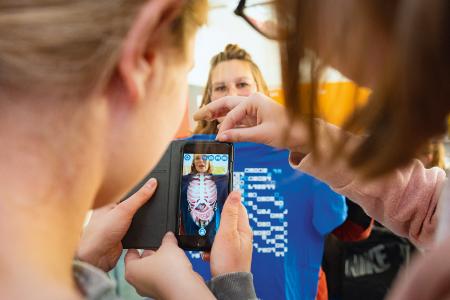 Das Programm COACHING4FUTURE informiert mit Vorträgen oder Webinaren über Hightech-Lösungen und Berufsbilder im naturwissenschaftlich-technischen Bereich. (c) Baden-Württemberg Stiftung gGmbH