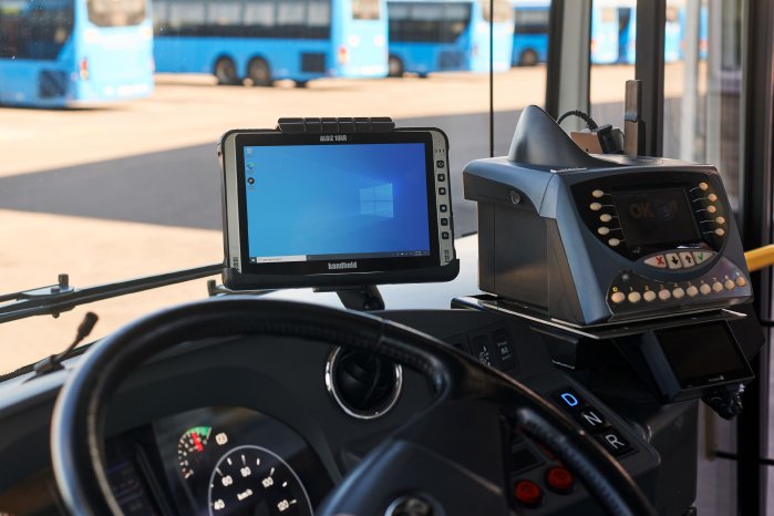 Algiz-10XR-windows-tablet-public-transport-bus.jpg