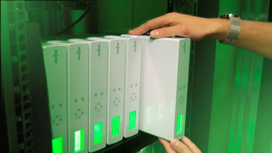 Im akquinet-Rechenzentrum werden die Konnektoren überwacht und bei Ausfall sofort ersetzt / Bild: akquinet AG